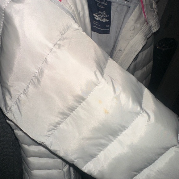 american eagle outfitters puffer jacket - Picture 4 of 6